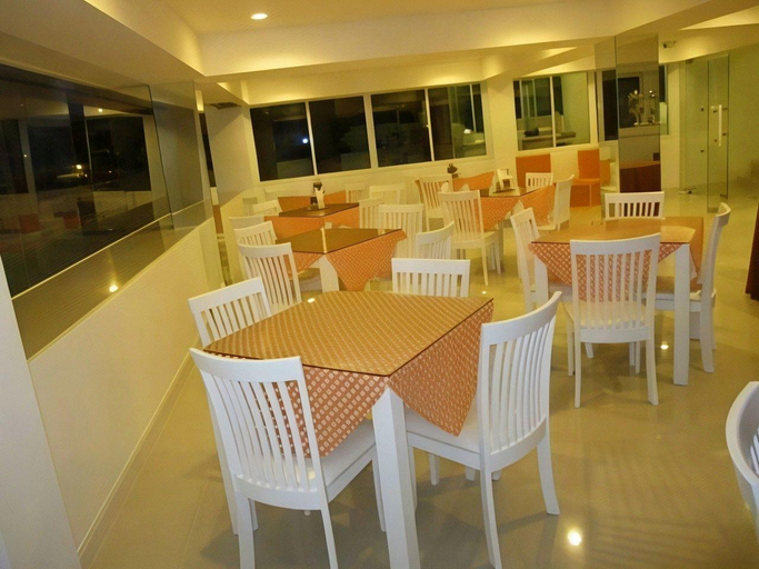 Food & Drinks 5, Seabreeze Bangsaen, Muang Chon Buri
