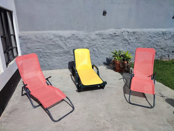 Others 2, Modern 2BR Ground-floor Flat BBQ Patio Parking, Ponta Delgada