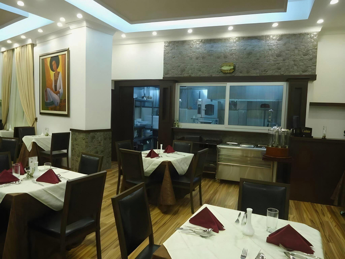 Food & Drinks 4, Miracle Hotel, Addis Abeba