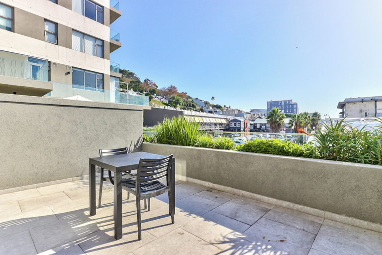 Balcony, Great Studio With Balcony and City Views, City of Cape Town