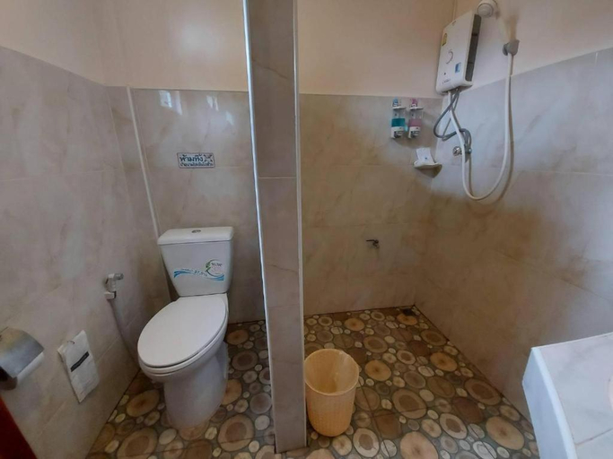 Bathroom 4, Tanaosri & Creekside Resort, Suan Phung