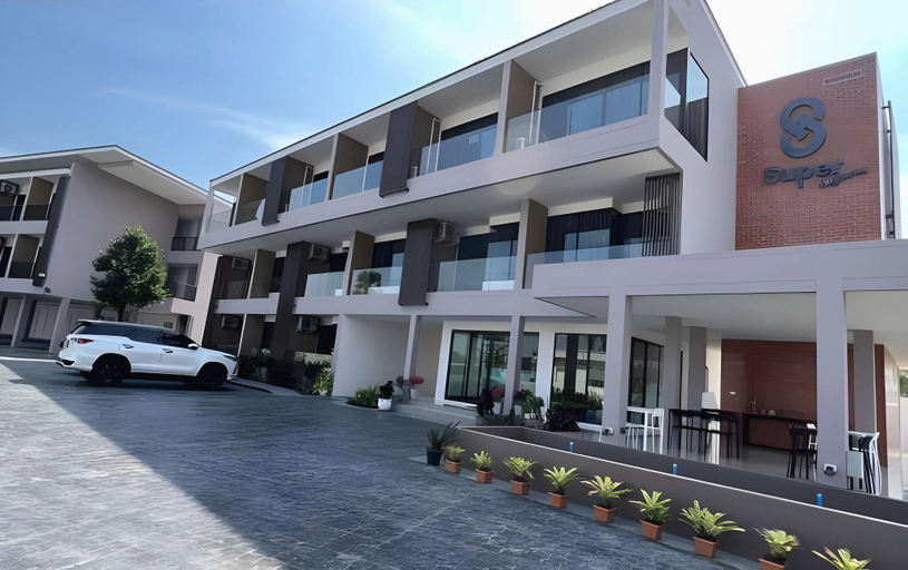 Exterior & Views 2, Super Highway Hotel, Ban Lat
