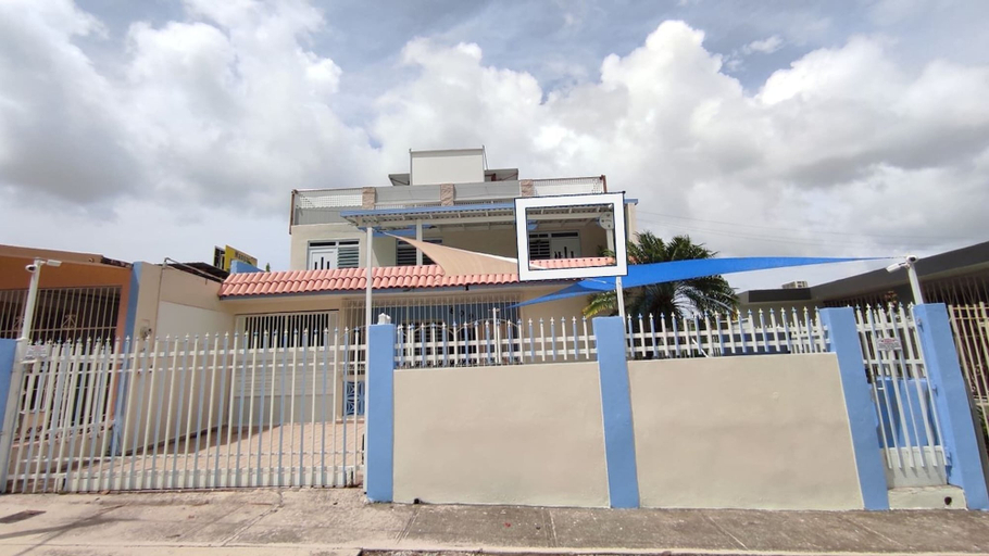 Front of property 2, Cozy and Modern Apartment Black & White With Jacuzzi on Terrace