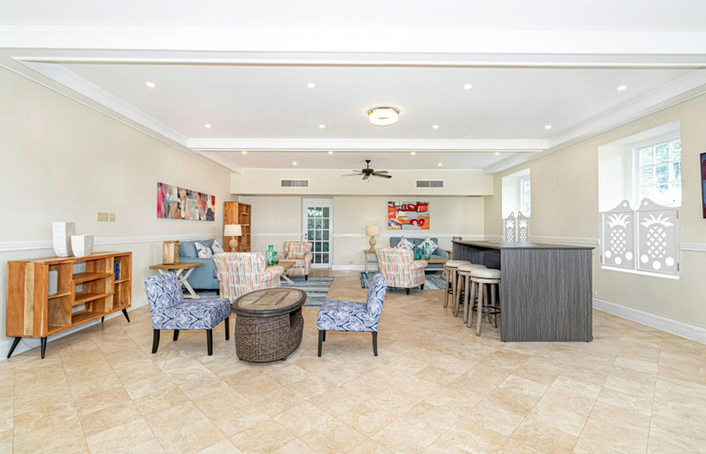 Public Area, Savannah Beach Club