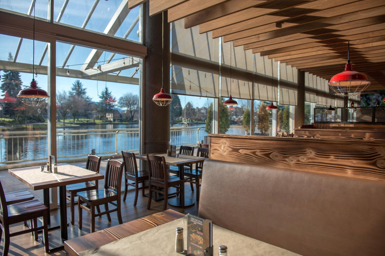 Food & Drinks 5, Coast Chilliwack Hotel by APA, Fraser Valley