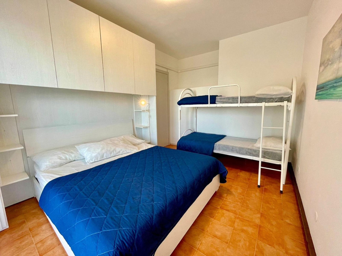 Bedroom 3, Beachfront Flat With sea View, Venezia