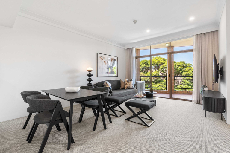 Room 5, Camperdown Cozy Corner 8, Sydney