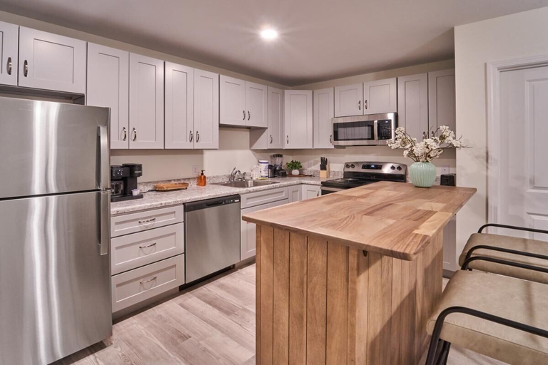 Private kitchen 4, The Ruby 205, Sevier