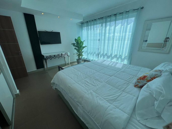 Bedroom 4, Apartment in the Causeway Amador, Panamá