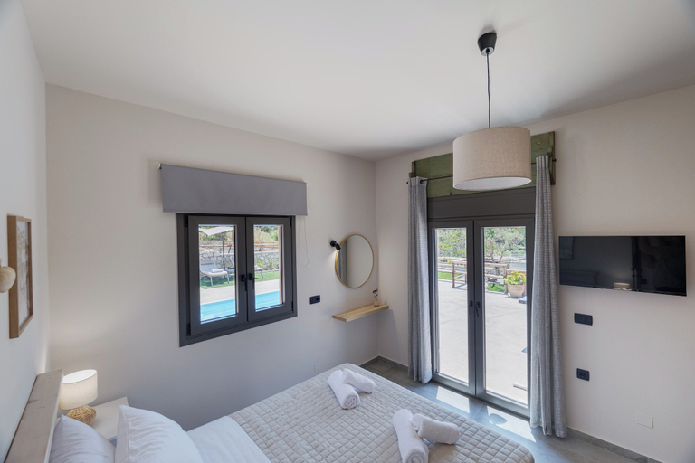Room 4, Stavlos Villa, Crete