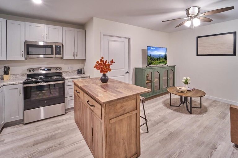 Private kitchen 4, The Ruby 309, Sevier