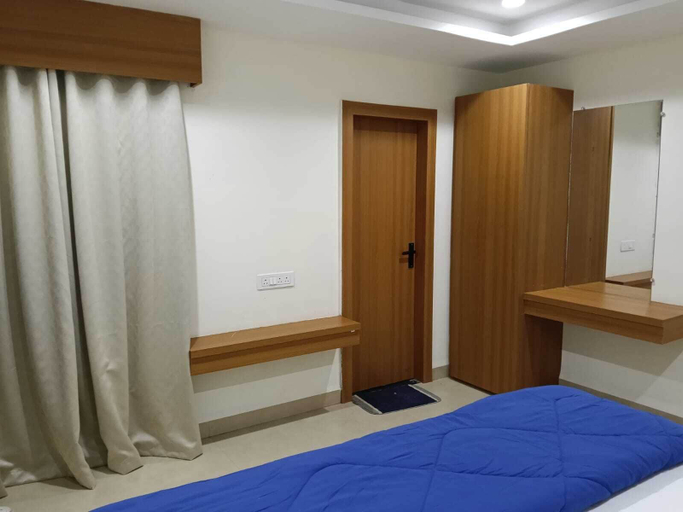 Room 2, Shubh Ratna Resort, Ujjain