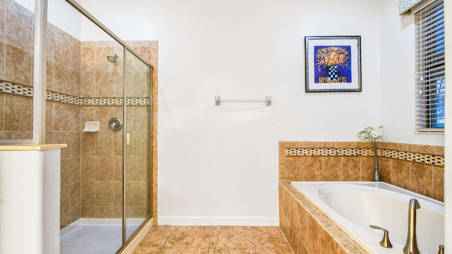 Bathroom 3, Luxury Villa with Pool, Spa,Game Room Near Disney, Osceola