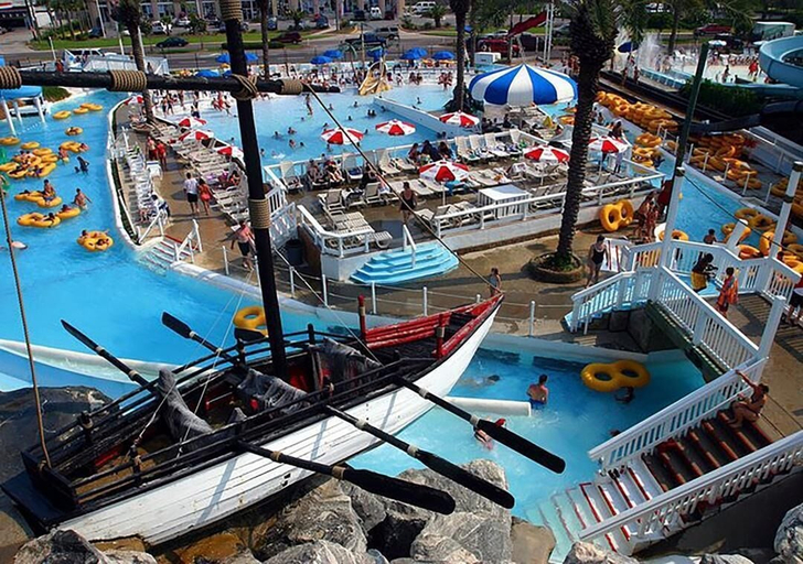 Pool, Emerald Hideout, Walton