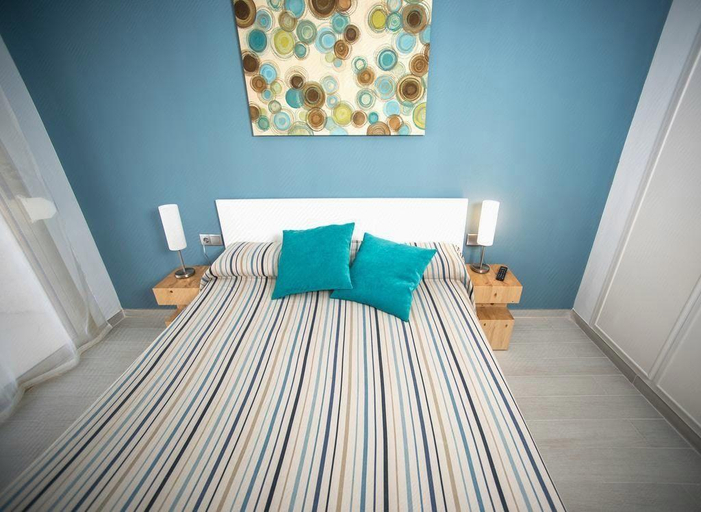 Bedroom 2, Aparthotel Ona Novelty, Tarragona