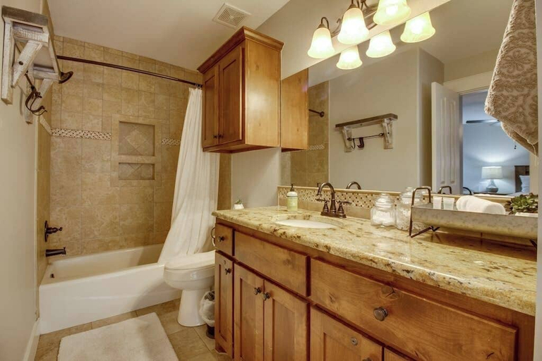 Bathroom 5, Lakefront Home With Wifi, Entertainment, Dock & Lake Views - Dogs OK, Burnet