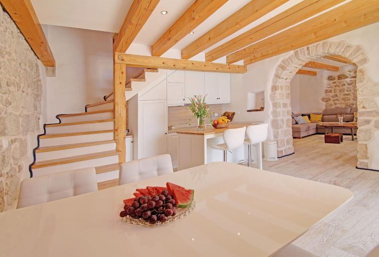 Others 4, Villa Sea star, Mljet