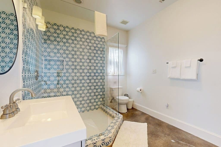 Bathroom 5, Tranquil Farmstead With Beautiful Views of the Country, Fire pit, Blanco