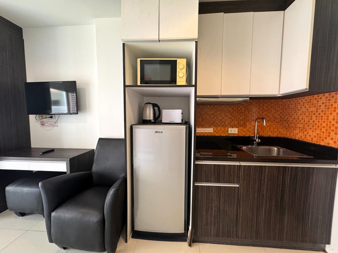 Others 4, Cozy Pool-view Studio With Balcony - New Nordic VIP 3, Pratumnak, Pattaya