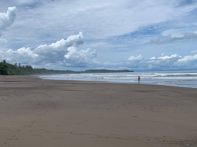 Beach 2, Villa Bonita, Playa Hermosa, Osa