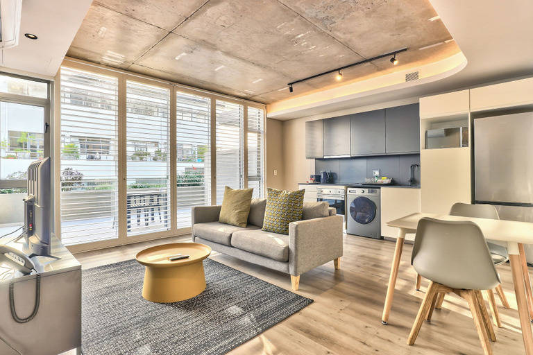 Others 1, One Bedroom With Balcony and City Views, City of Cape Town
