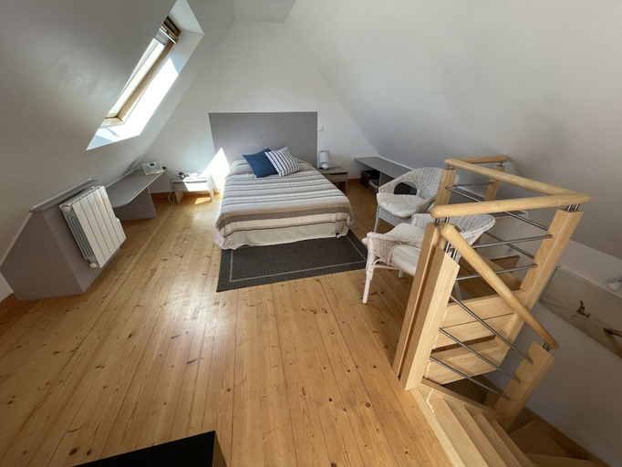 Room 2, Rental for 2 With Private Outdoor Space, Finistère