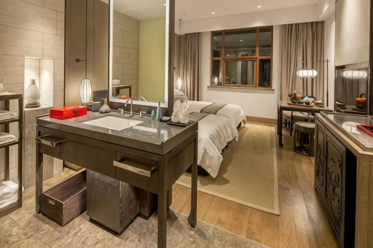 Bedroom 4, Dongya Hotel, Chizhou