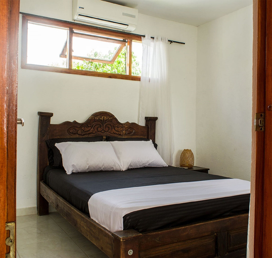 Room 4, Room-hb2 Triple Room With Shared Bathroo, Cartagena de Indias