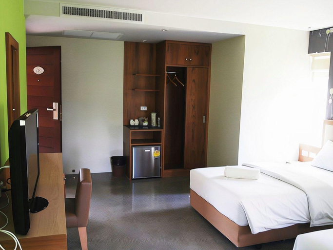 Bedroom 3, Phuket Ecozy Hotel, Phuket Island