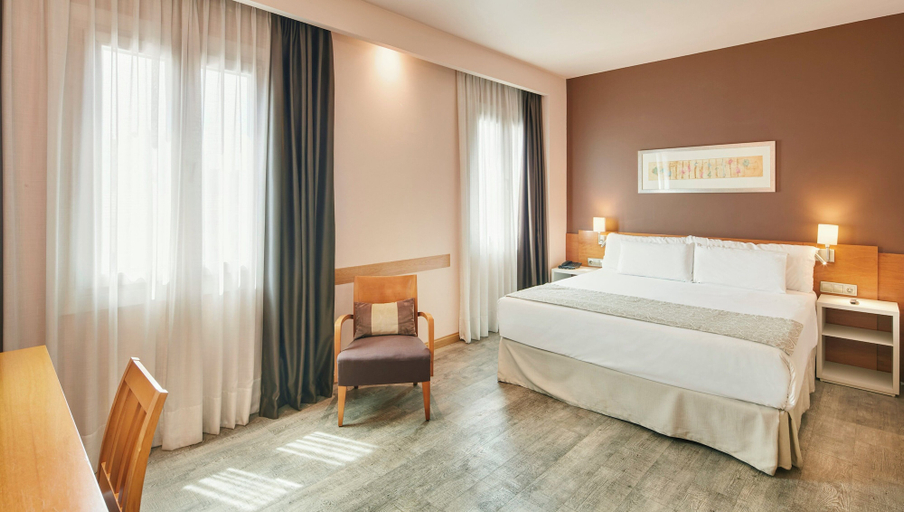 Bedroom 3, Hotel Sercotel Alcalá 611, Madrid