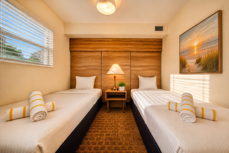Bedroom 4, Club Lux Resort By the Beach, Broward