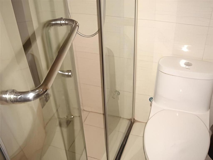 Bathroom 4, GreenTree Inn Linyi Bus Station, Linyi