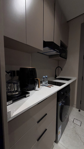 Private kitchen, 005 Tara-jre Jabal Al Lweibdeh With Stunning View, Wadi Essier