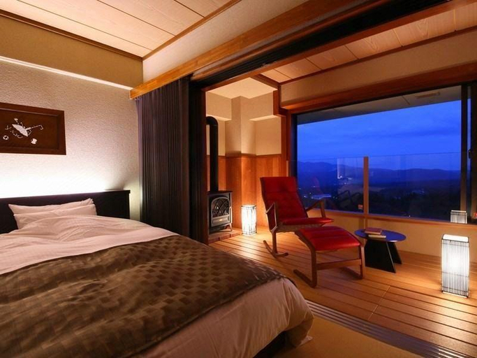 Bedroom 2, Hotel Taiko, Myōkō