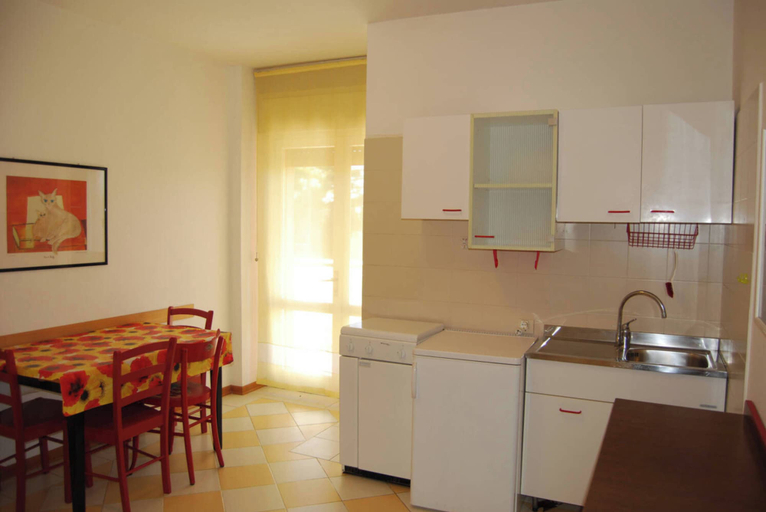 Dining room, One-bedroom Flat With Balcony and AC, Venezia