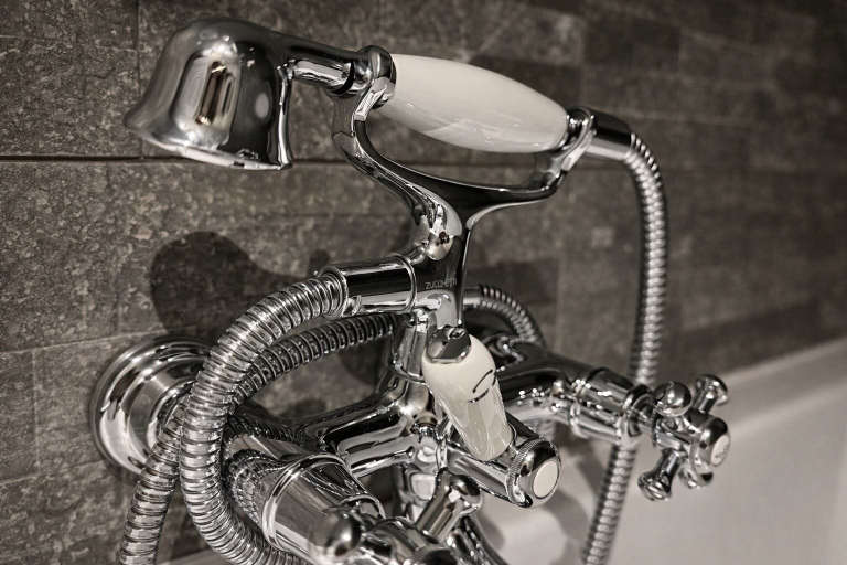 Bathroom 5, 't Hartje van Brugge, West-Vlaanderen