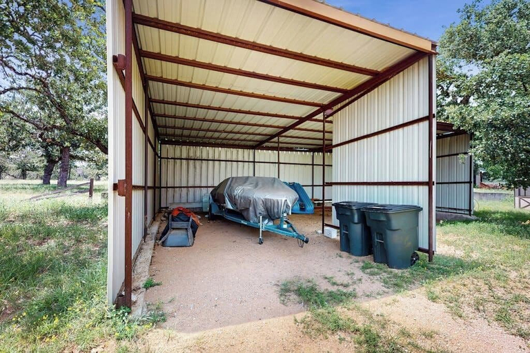 Terrace/patio 4, Waterfront Home With Kayak, View, Fire Pit & Wifi - Dog-friendly, Llano