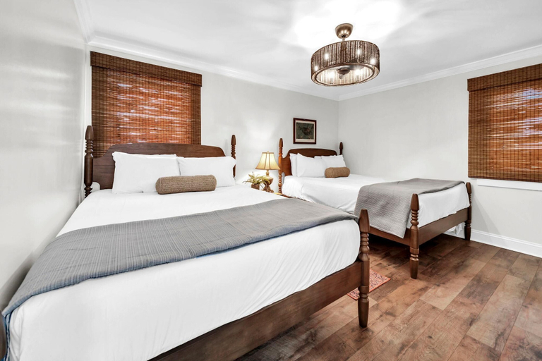 Room 5, Pinnacle Port C3-701, Bay