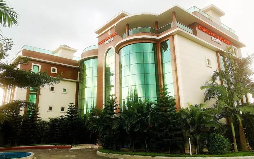 Exterior & Views 2, Charleson Luxury Hotel, Ikwerre