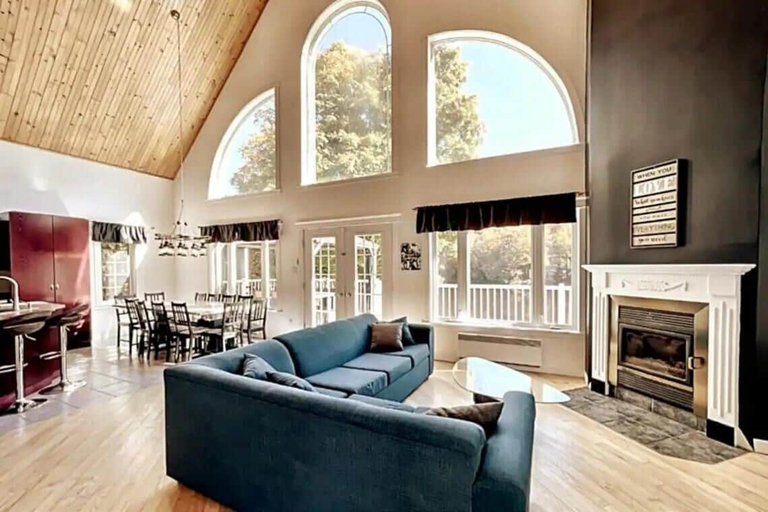 Living room 5, La Dolce Vita - Home Away From Home, Le Centre-de-la-Mauricie