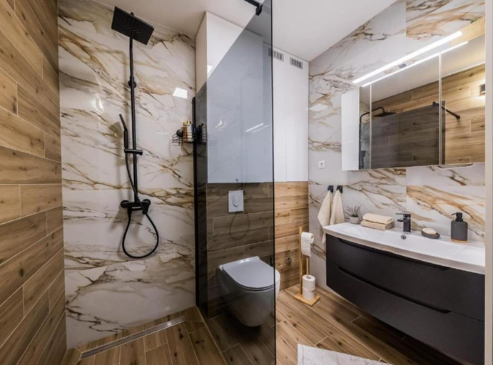 Bathroom 2, Deluxe Apartment Bono, Sinj