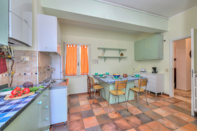 Private kitchen 2, Il Porticciolo Stresa Stunning Lake View, Verbano-Cusio-Ossola