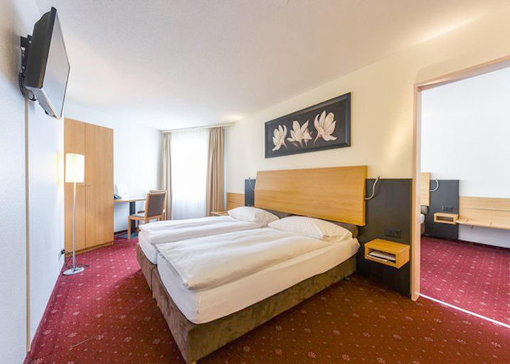 Bedroom 5, City, Schwyz