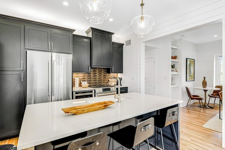 Private kitchen 3, Historic Home a Block From Main St With Hot Tub, Sauna, Fast Wifi & Firepit, Gillespie