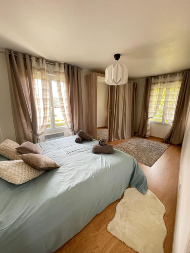 Bedroom 3, La Maison De Delsy, Marne