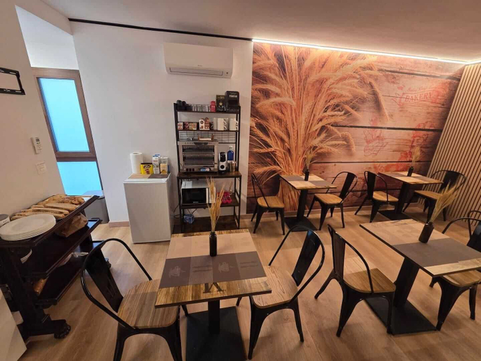Dining room 2, HOSTAL BOUTIQUE CAZORLA BAKERY, Jaén