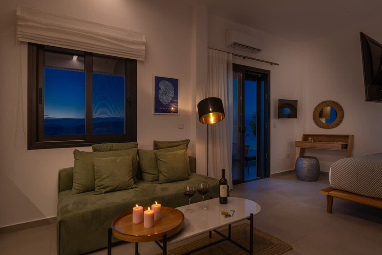 Room 5, Green Blue Castella Luxury Suites Saronic Pearl, Attica