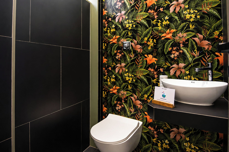 Bathroom 3, ALAYA STAYS The Crescent Palm Grande, Raigarh
