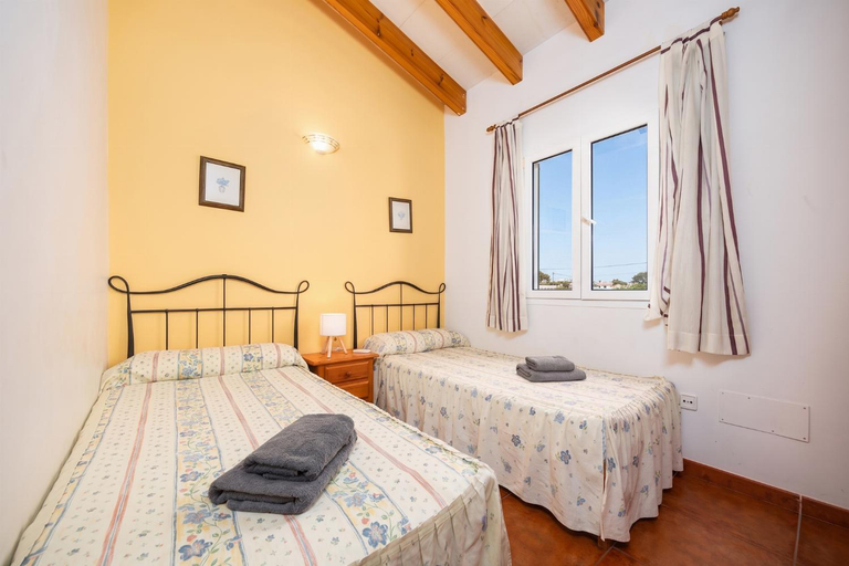 Bedroom 2, Villa La Luna, Baleares