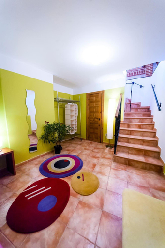 Others 3, Villa Don Juan Ii, Segovia